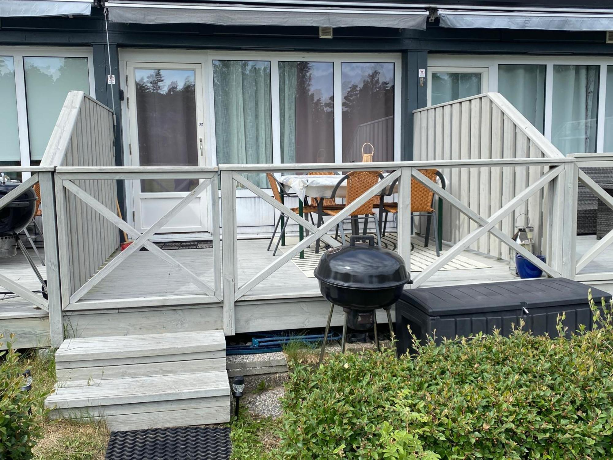 Haellestrand Apartment 32 Stromstad Exterior photo